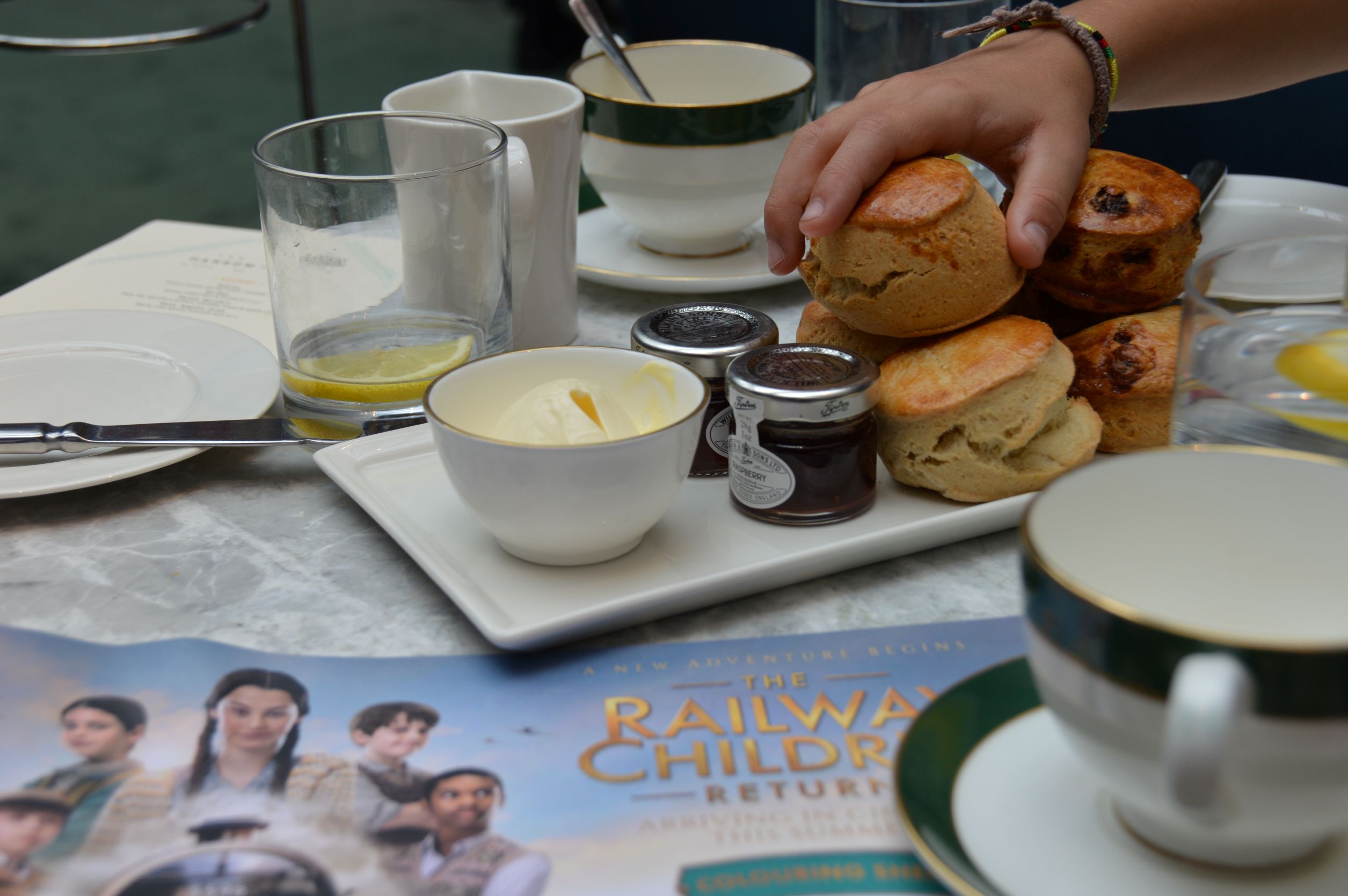 RailwayChildrenthemedafternoonteaStPancrasRenaissance There We Go